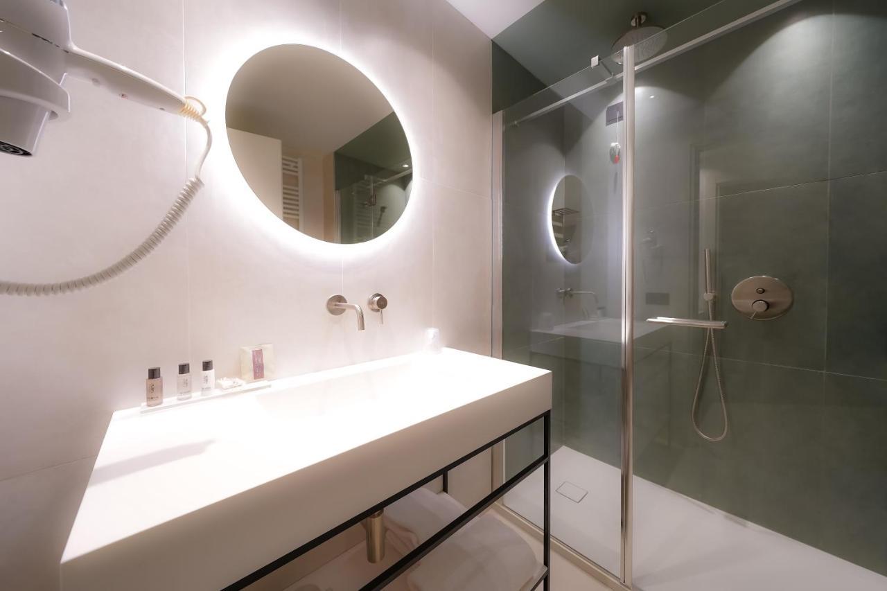 Bergamo Inn 21 Dış mekan fotoğraf Bathroom